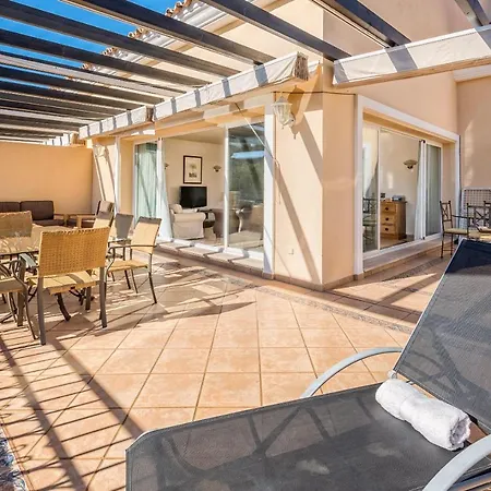 Beachfront Penthouse Elviria Playa 2 Apartment *