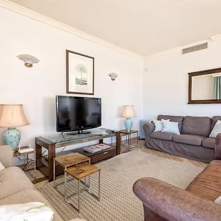Beachfront Penthouse Elviria Playa 2